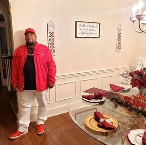 Meet your Posher, Aaron